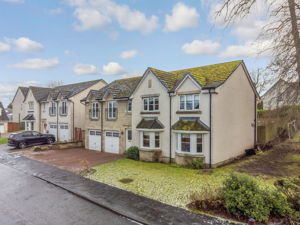 6 bed detached house for sale in 2 Chestnut Walk, Strathaven, South Lanarkshire ML10, £505,000