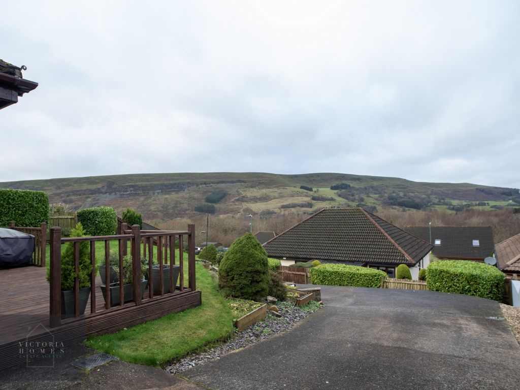 3 bed bungalow for sale in Glyn Milwr, Blaina NP13, £279,995