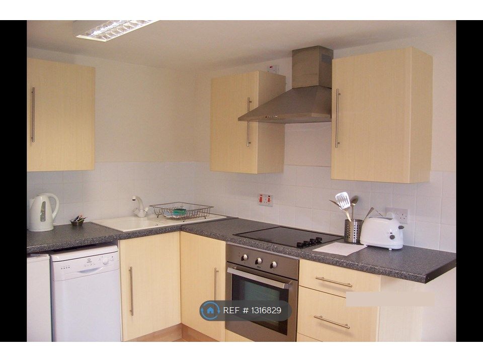 1 bed flat to rent in The Old Sawmill Hastingleigh, Ashford TN25, £1,300 pcm