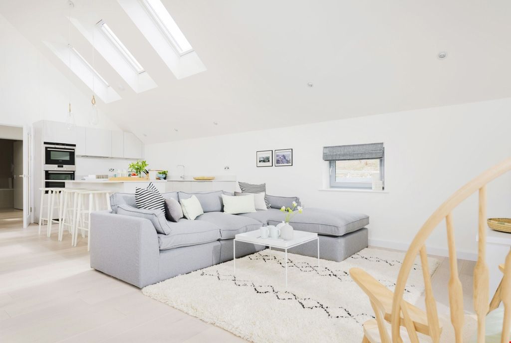 3 bed flat for sale in Westcliff, Porthtowan, Truro TR4, £975,000