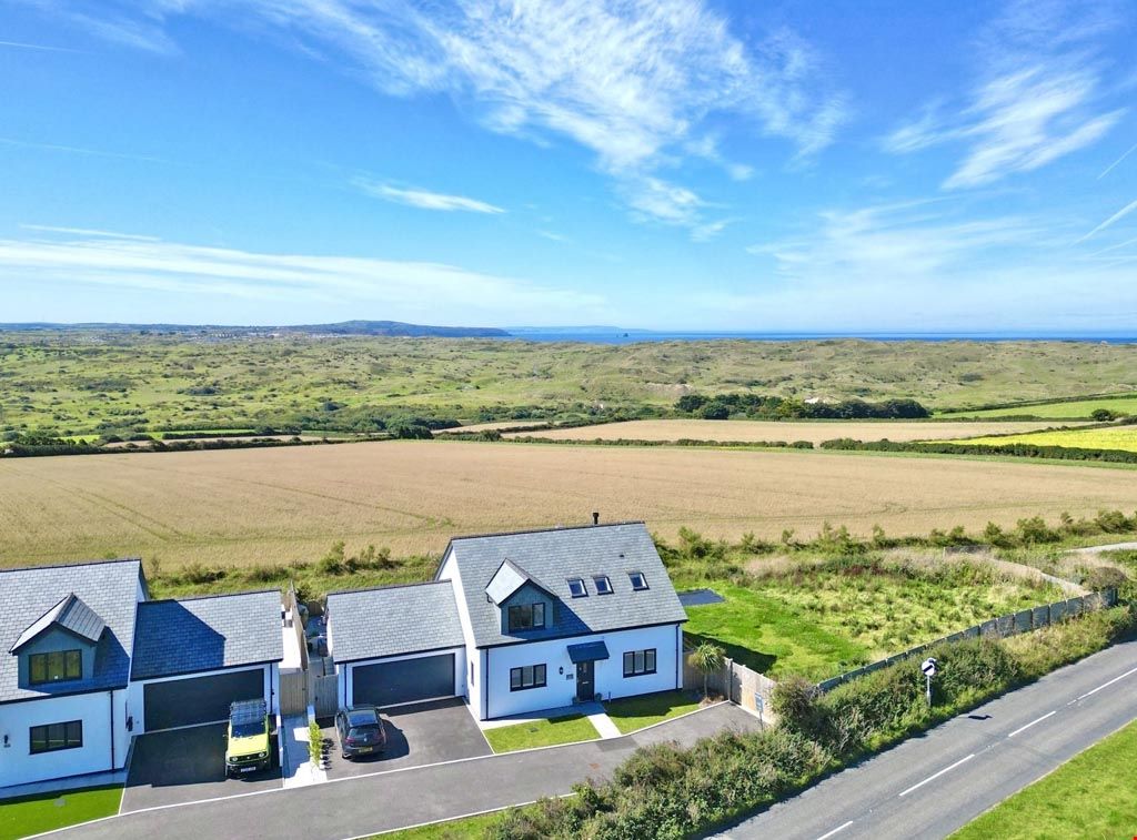 4 bed detached house for sale in Cubert, Newquay, Cornwall TR8, £930,000