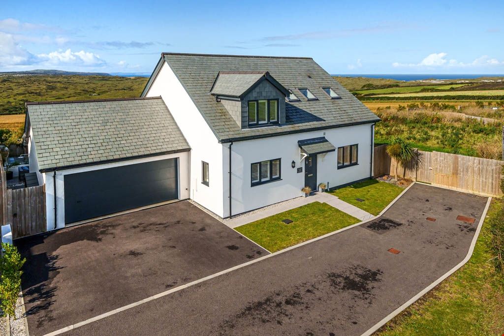 4 bed detached house for sale in Cubert, Newquay, Cornwall TR8, £930,000