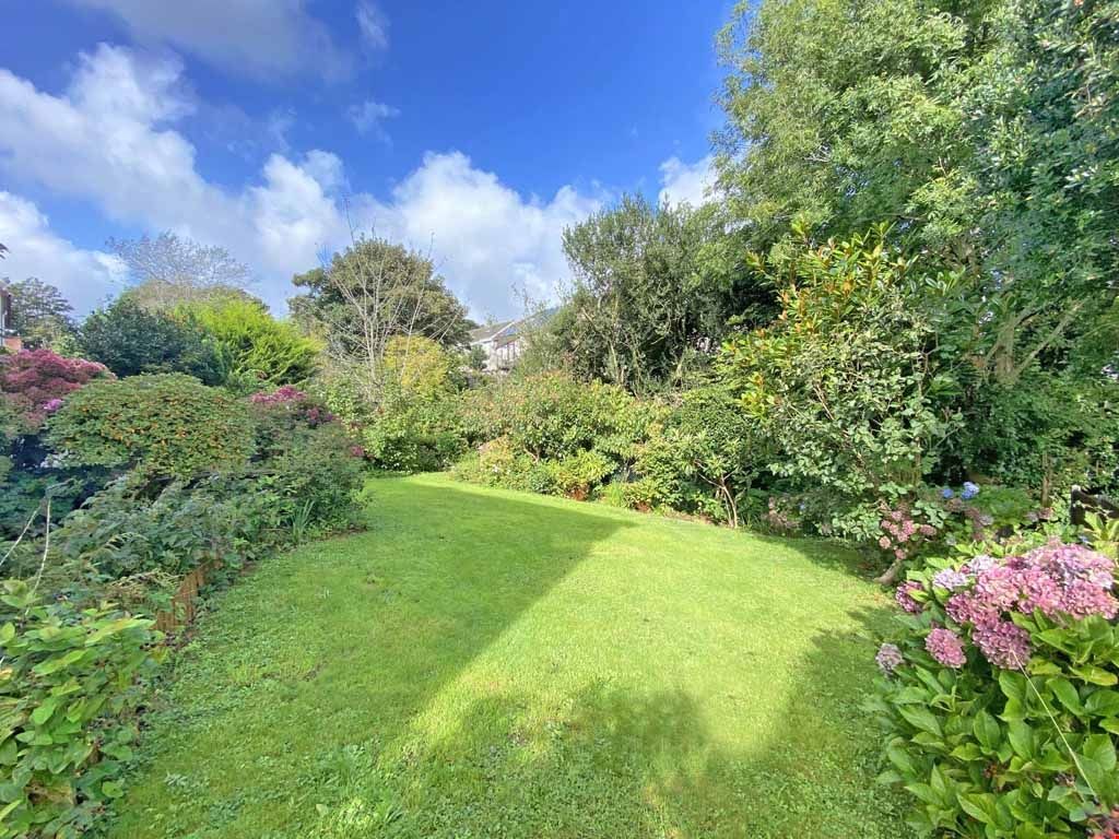 4 bed detached house for sale in Hurland Road, Truro, Cornwall TR1, £565,000