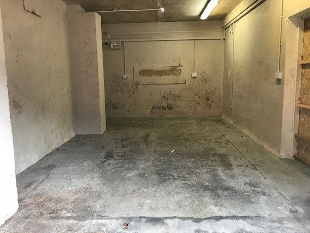 Warehouse to let in Stable Hobba, Penzance TR20, £15,860 pa