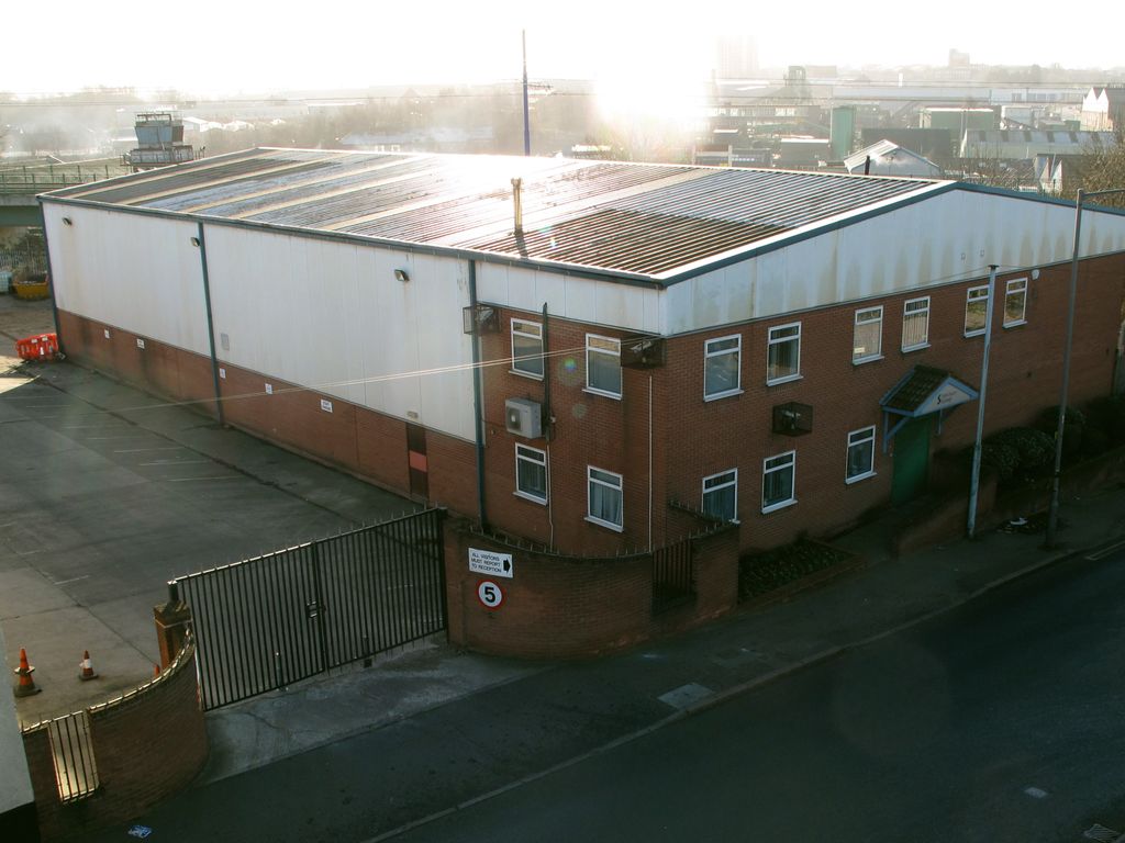 Warehouse to let in Booth Street, Birmingham B21, Non quoting