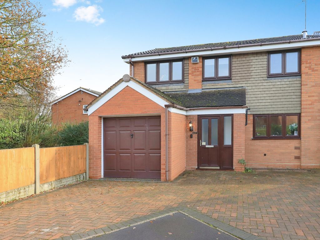 3 bed detached house for sale in Guthrum Close, Perton Wolverhampton, Staffordshire WV6, £310,000