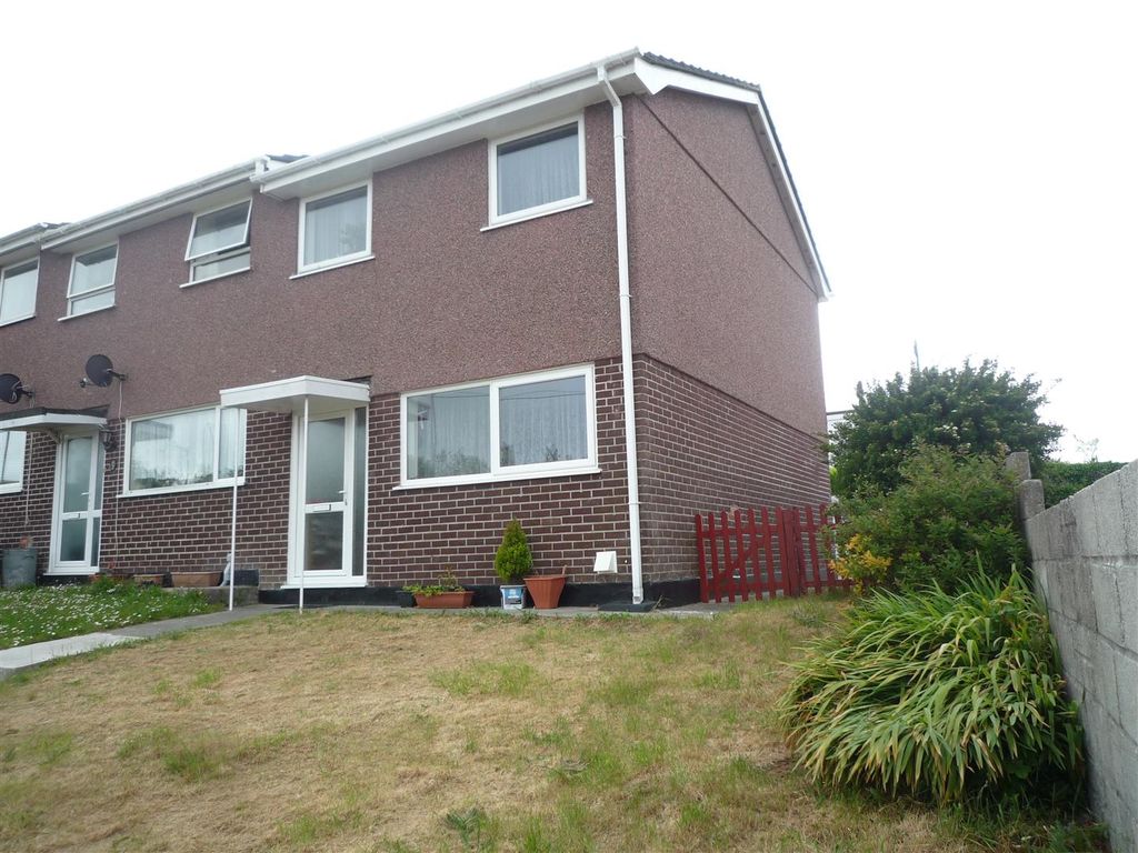 3 bed semi-detached house to rent in Trelan, Camborne TR14, £910 pcm
