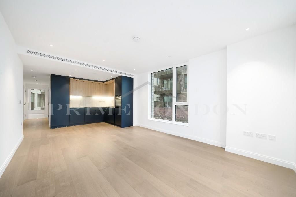New home, 3 bed flat for sale in Phoenix Court, Kennington Lane, Oval Village SE11, £1,600,000