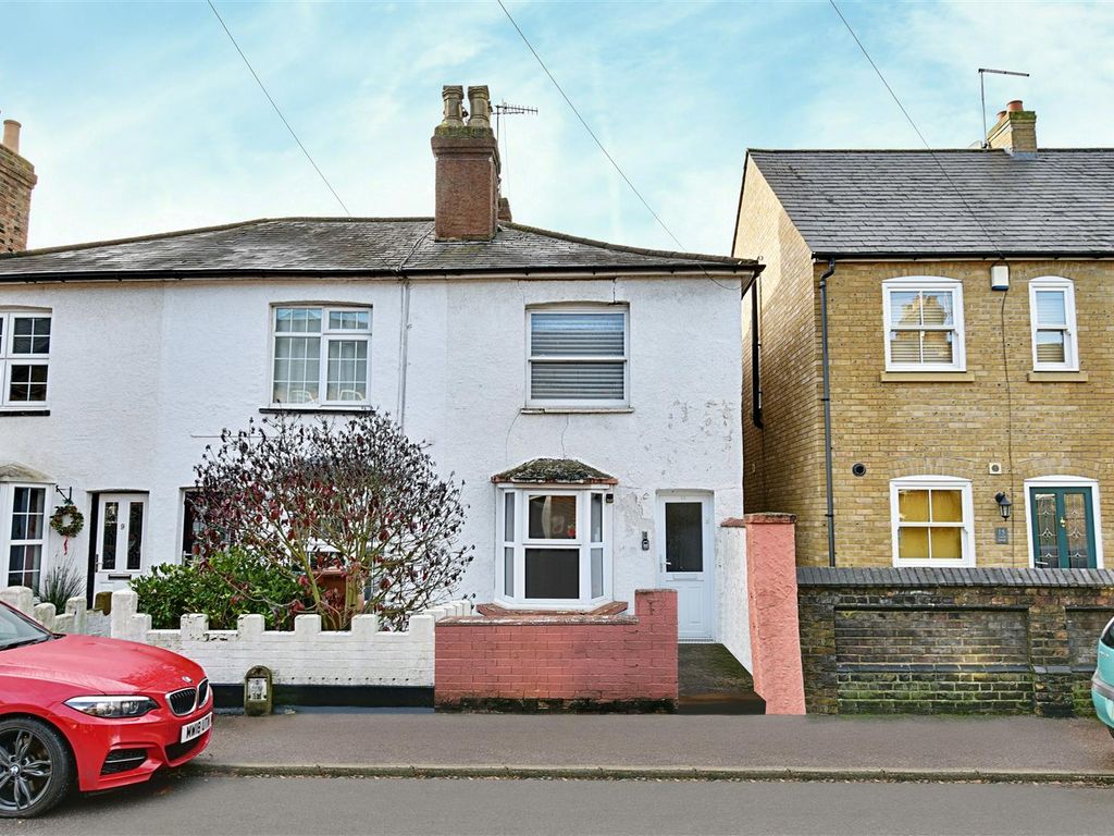 2 bed end terrace house for sale in Currie Street, Hertford SG13, £335,000