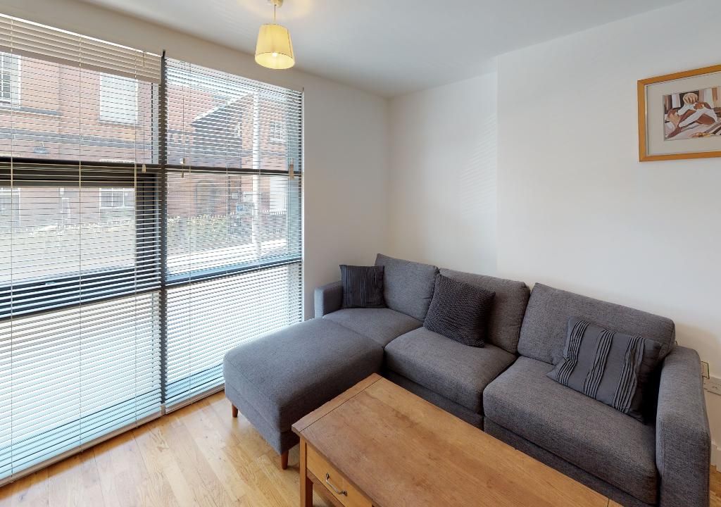 2 bed flat to rent in Colquitt Street, Liverpool L1, £1,150 pcm