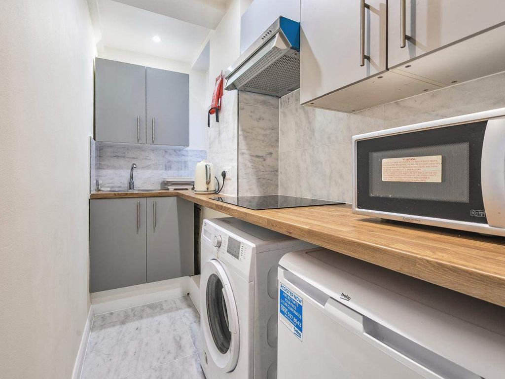 1 bed flat for sale in Abbey Road, London NW8, £500,000