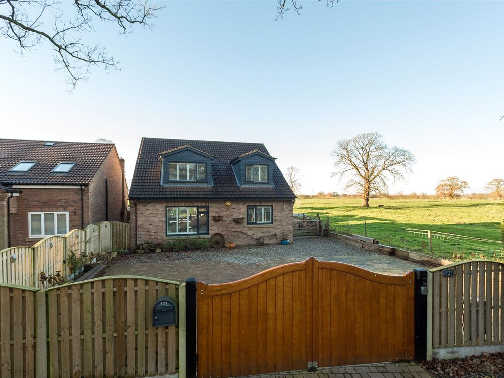 4 bed detached house for sale in Strensall Road, Strensall, York, North Yorkshire YO32, £650,000