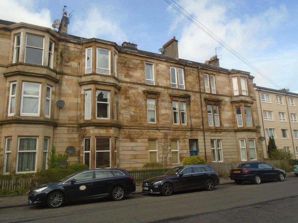 5 bed terraced house to rent in Kenmure Street, Glasgow G41, £2,750 pcm