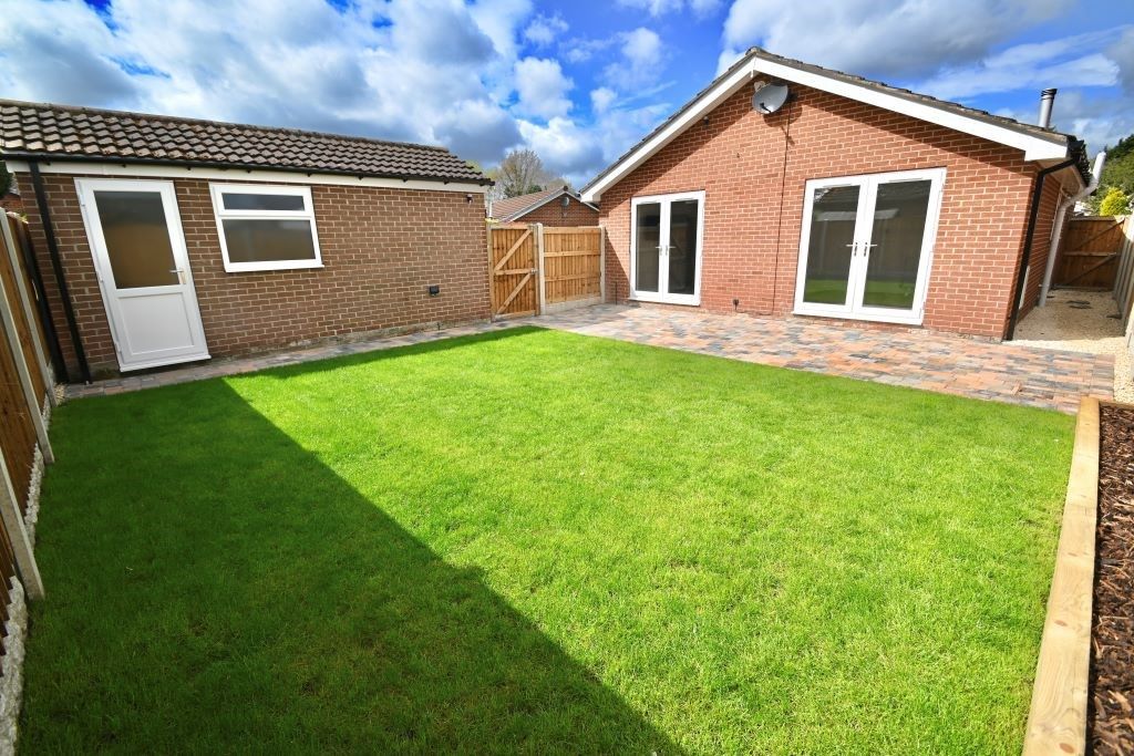 3 bed detached bungalow for sale in Clayworth Drive, Bessacarr, Doncaster DN4, £299,950
