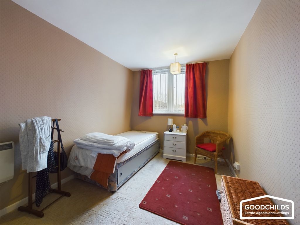 2 bed flat for sale in Woodall Street, Bloxwich WS3, £85,000