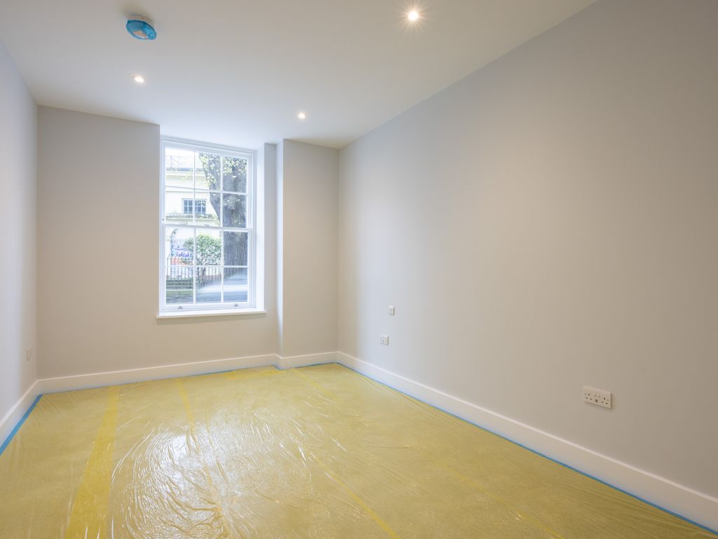 1 bed flat to rent in 39-43 La Motte Street, St. Helier, Jersey JE2, £1,450 pcm