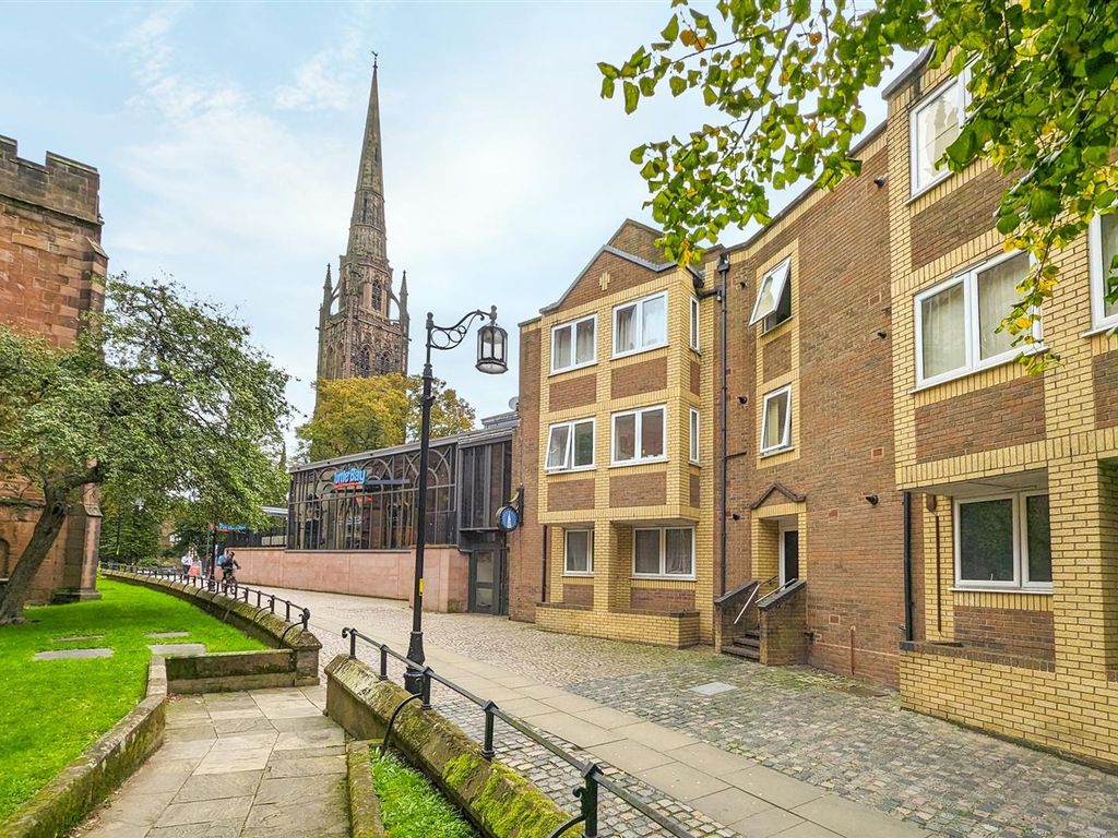 1 bed flat for sale in Broadgate, Coventry CV1, £129,950