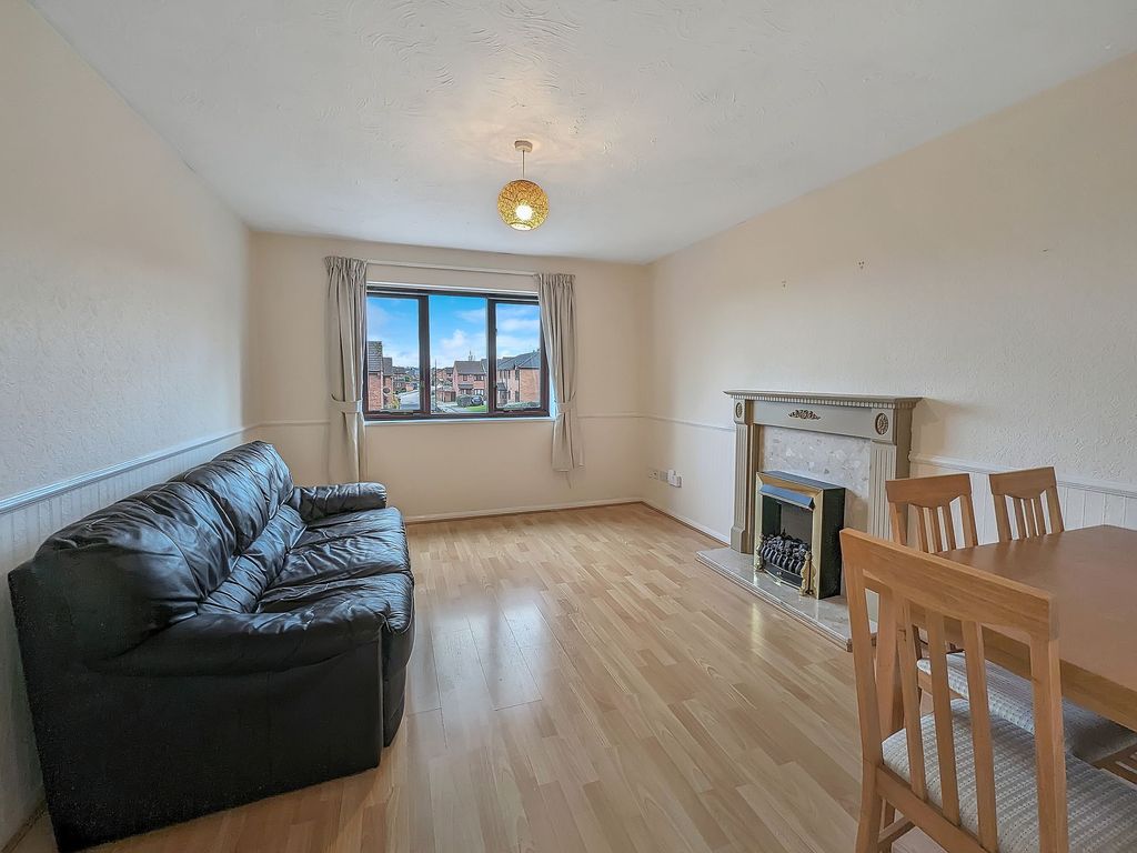 1 bed flat for sale in Bakers Lane, Coundon CV5, £112,000