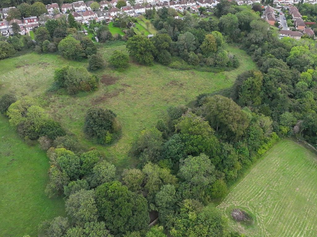 Land for sale in Woodmansterne Street, Banstead SM7, £25,000