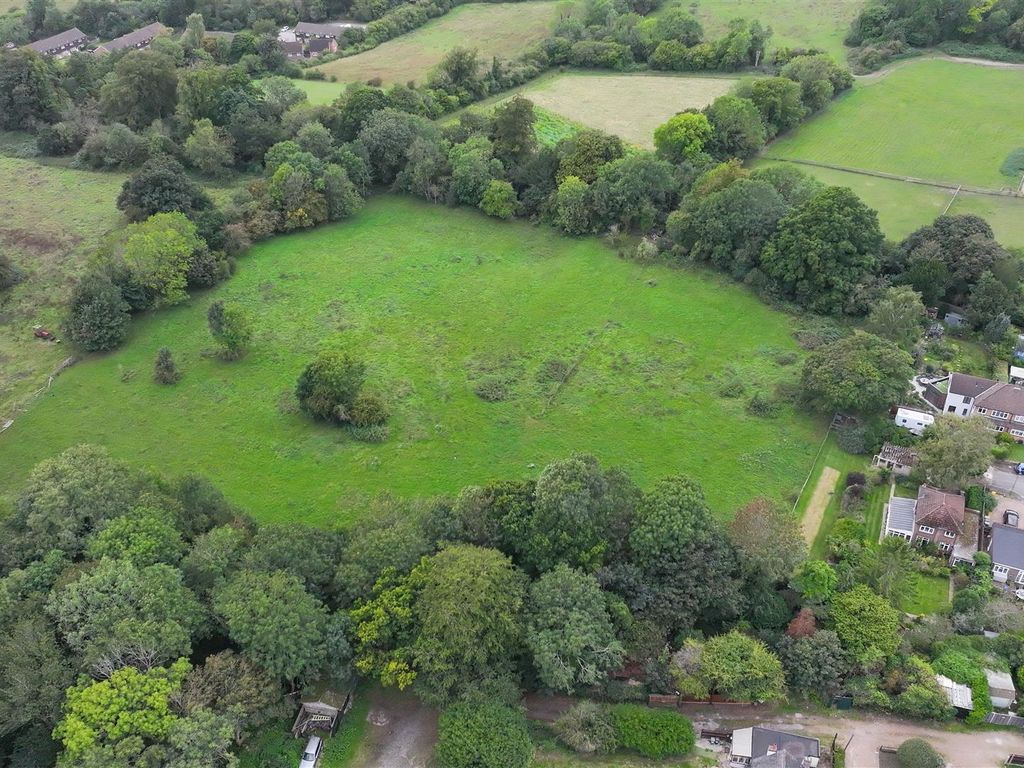 Land for sale in Woodmansterne Street, Banstead SM7, £25,000