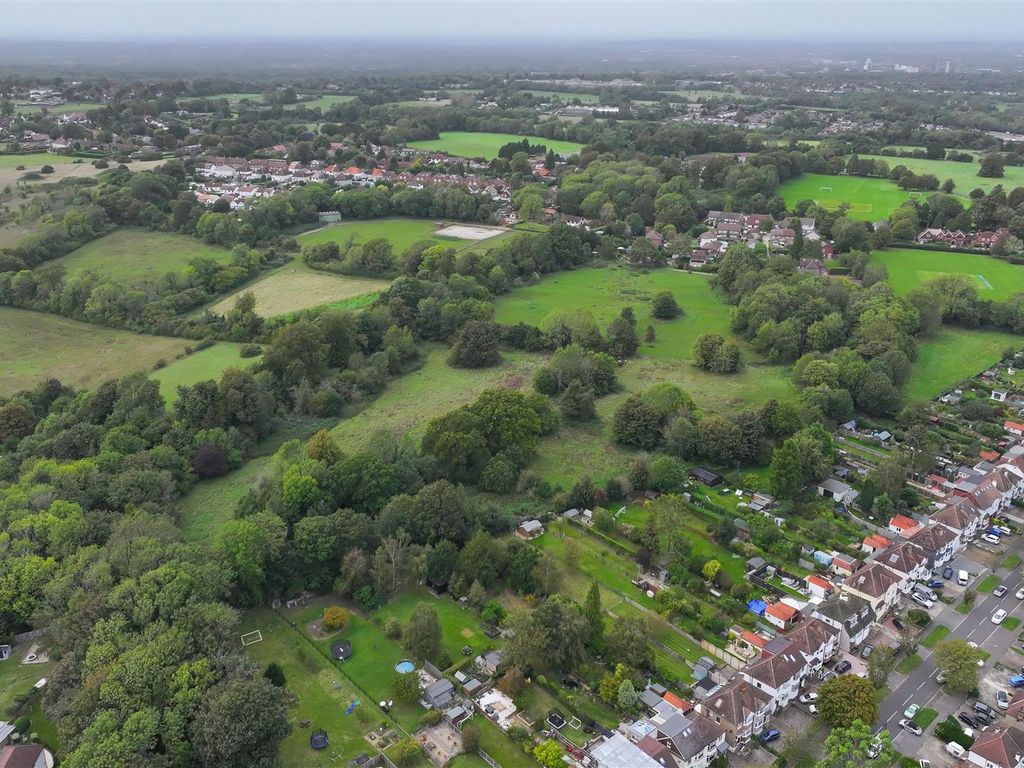 Land for sale in Woodmansterne Street, Banstead SM7, £25,000