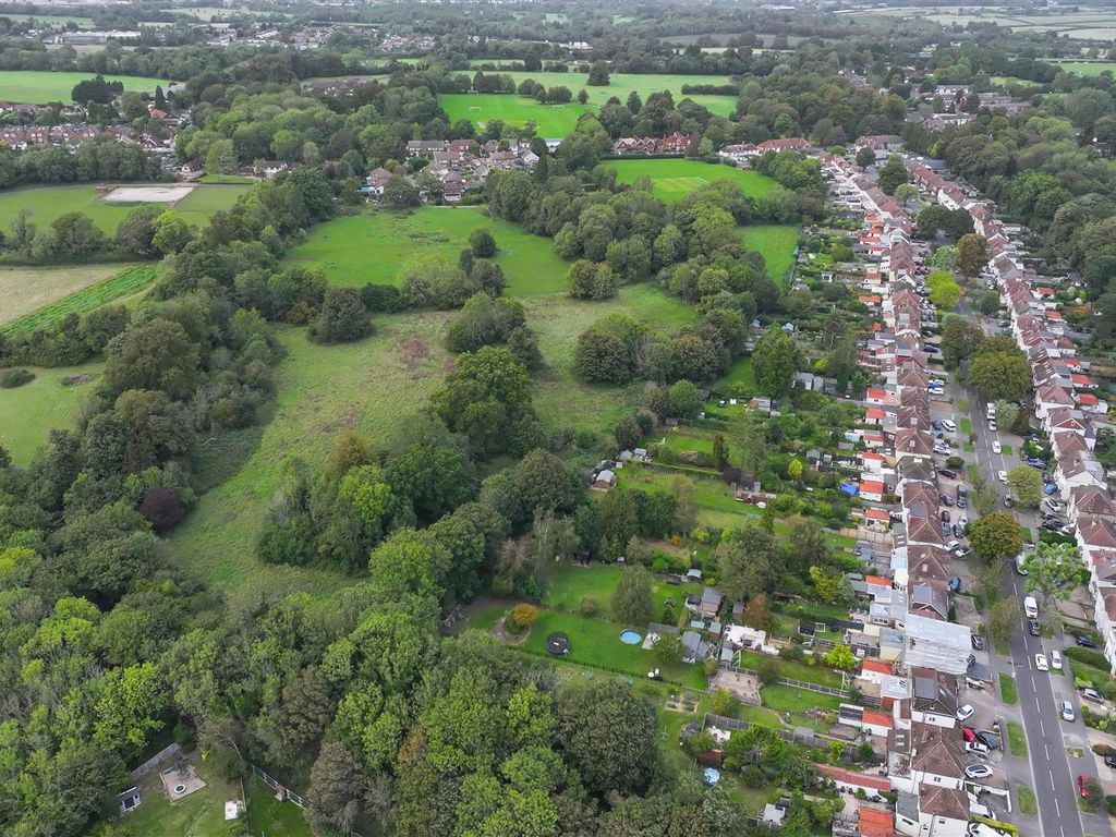 Land for sale in Woodmansterne Street, Banstead SM7, £25,000