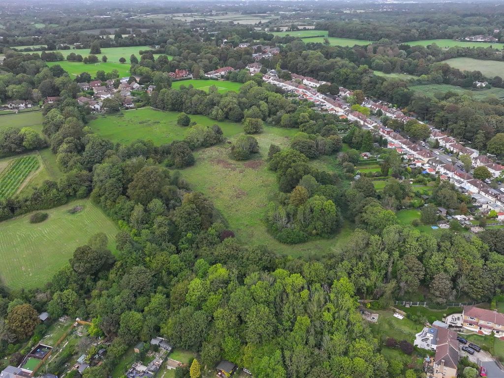 Land for sale in Woodmansterne Street, Banstead SM7, £25,000