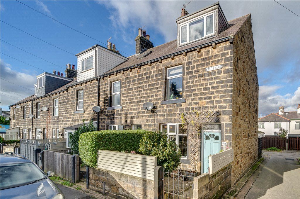 2 bed terraced house for sale in East Parade, Ilkley, West Yorkshire LS29, £245,000