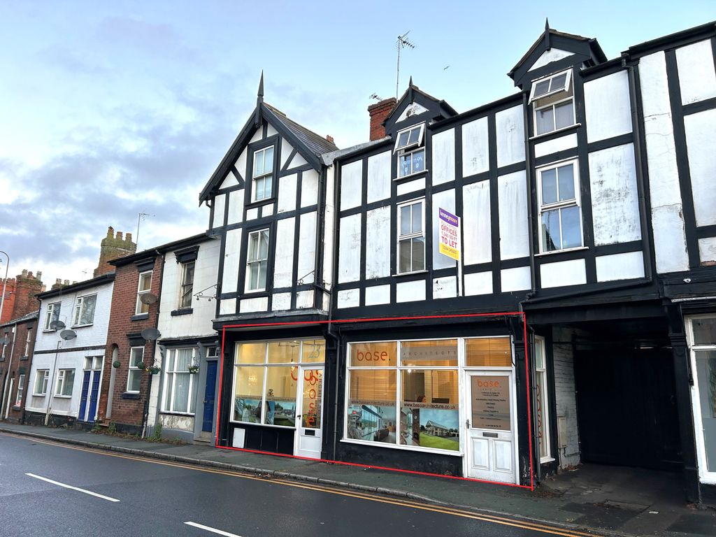 Office to let in Christleton Road, Chester CH3, £15,000 pa