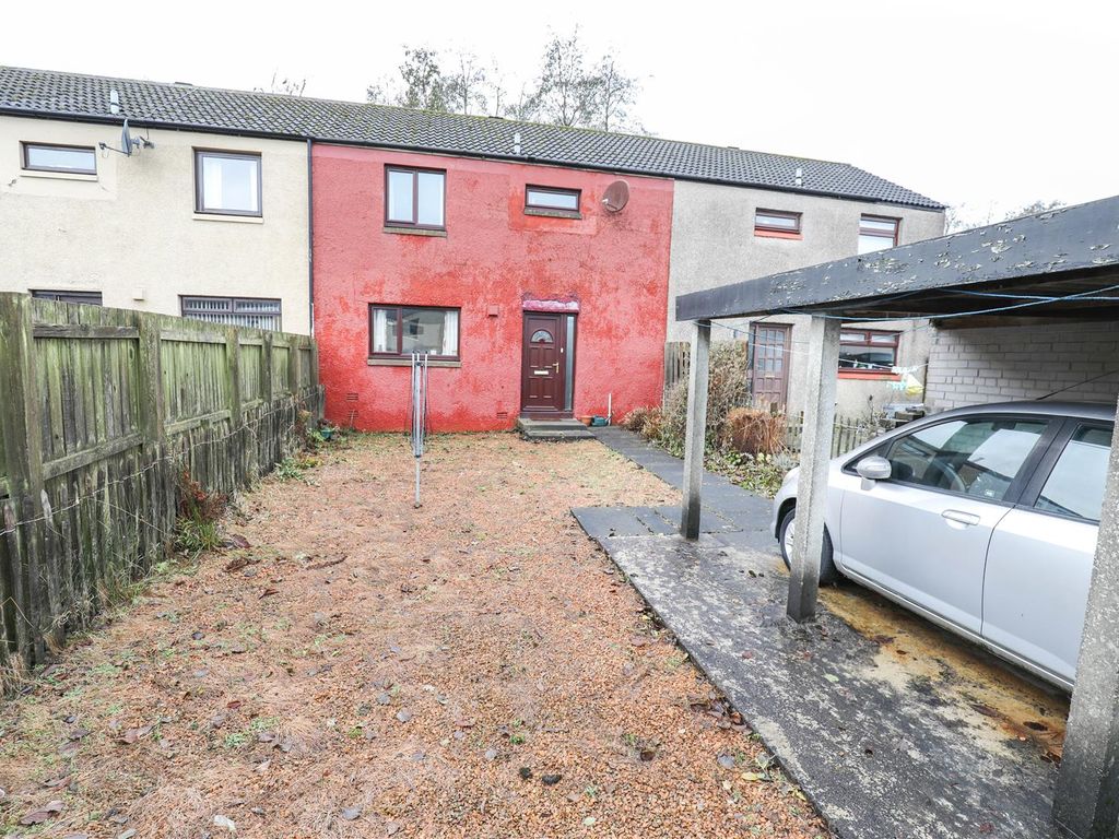 3 bed terraced house for sale in Inveraray Avenue, Glenrothes KY7, £82,000