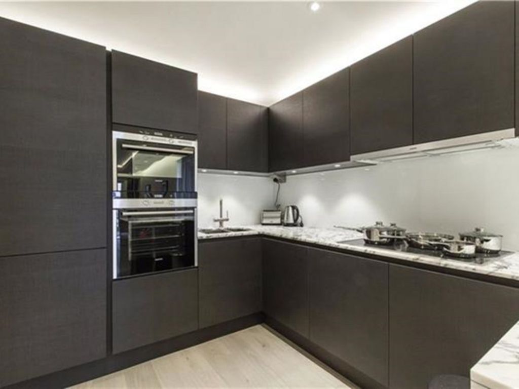 1 bed flat to rent in Jaeger House, Chelsea Creek SW6, £3,150 pcm