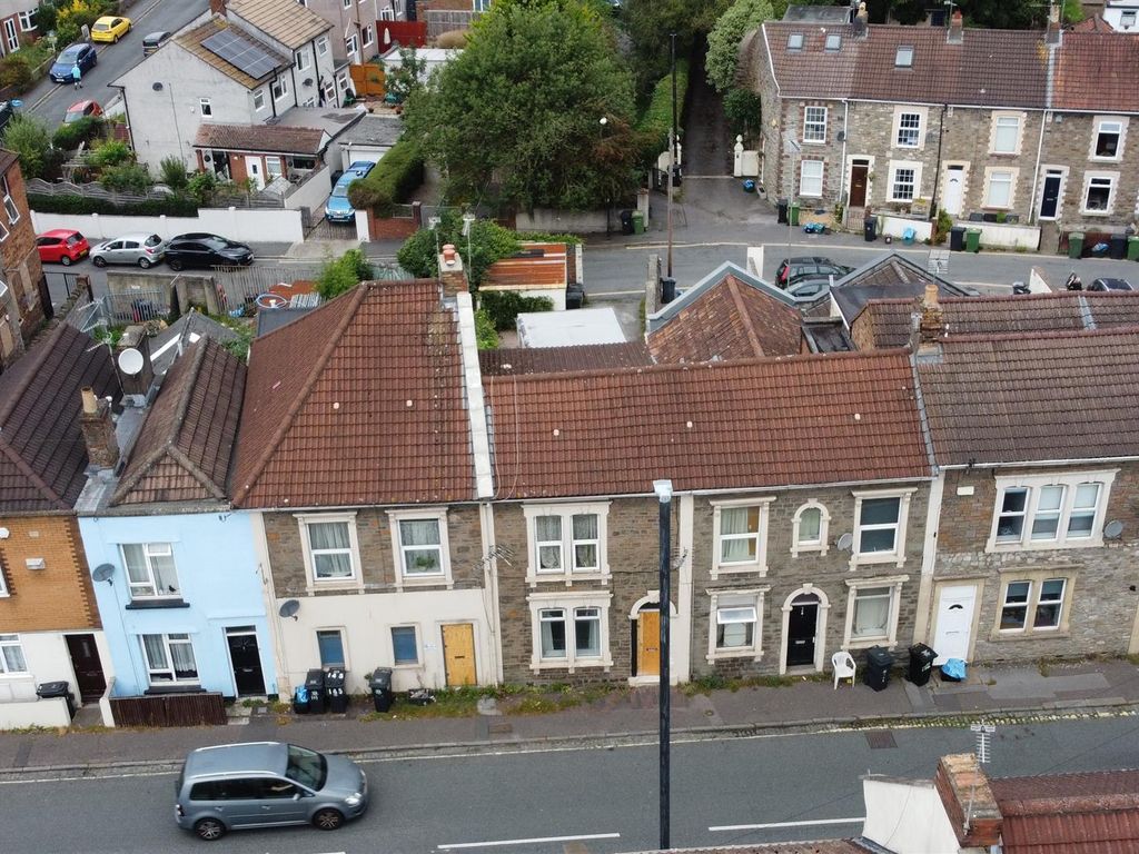 1 bed flat for sale in Clouds Hill Road, St. George, Bristol BS5, £70,000