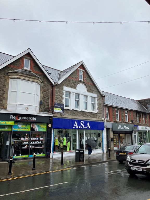 Retail premises to let in High Street, Blackwood NP12, £18,000 pa