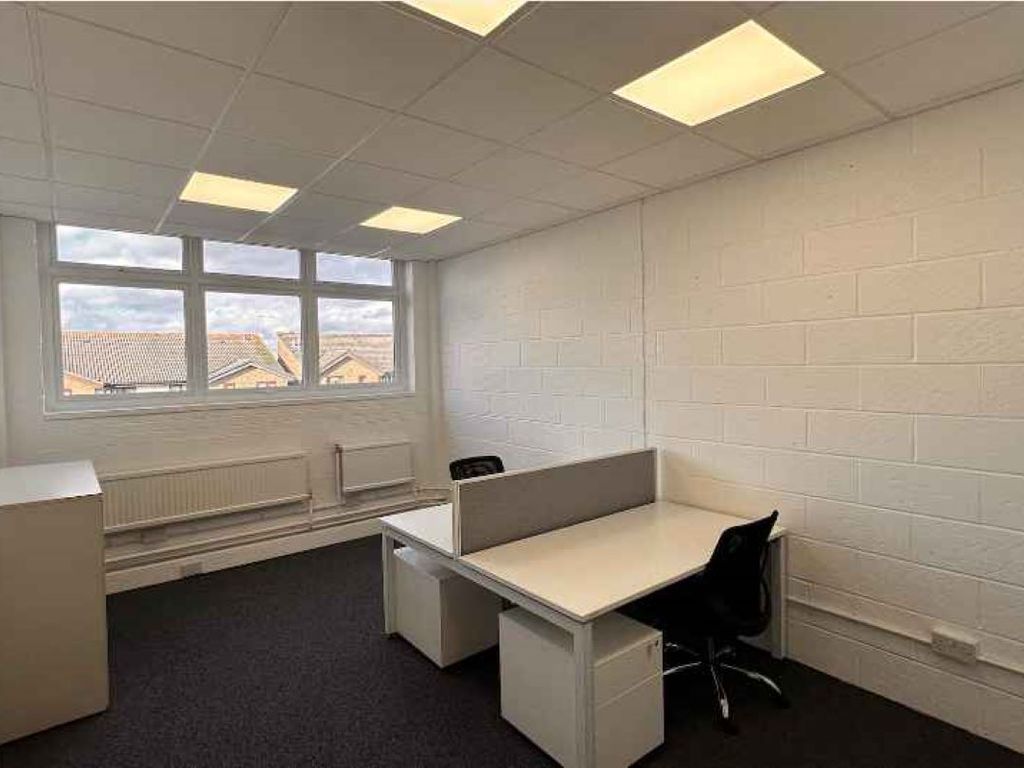 Office to let in Littleton Road, Ashford TW15, £6,000 pa