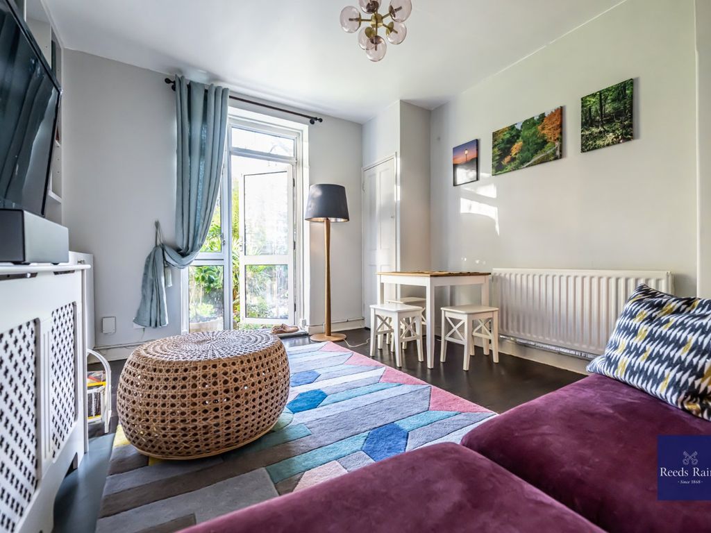 1 bed flat for sale in Cosser Street, London SE1, £385,000
