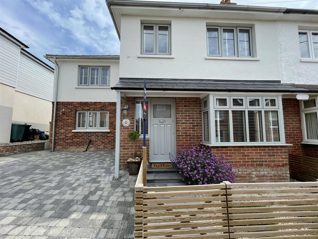 4 bed semi-detached house to rent in Newlands, St Helens, Isle Of Wight PO33, £1,500 pcm