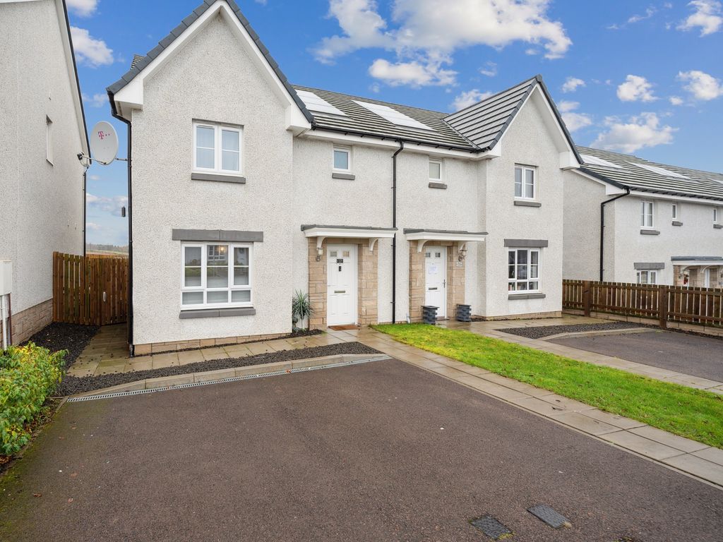 3 bed semi-detached house for sale in Shorthorn Drive, Huntingtower, Perth PH1, £239,950