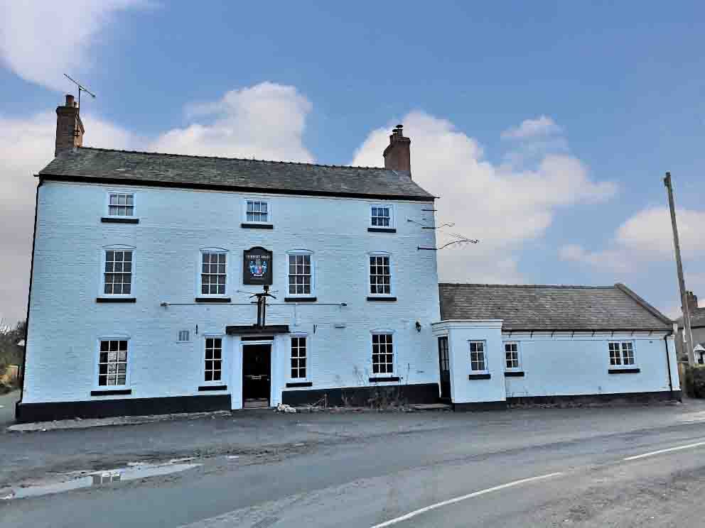 Pub/bar for sale in Chirbury, Montgomery SY15, Non quoting