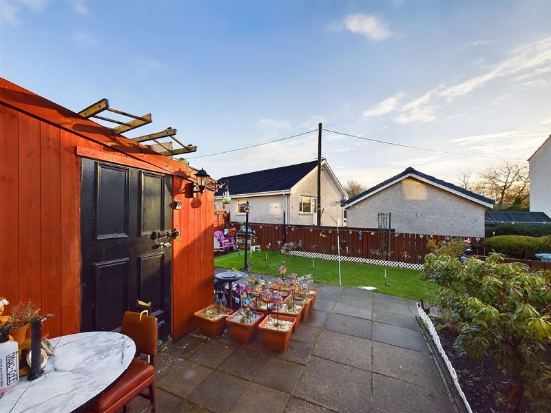 2 bed terraced house for sale in Knockside, Biggar ML12, £109,500