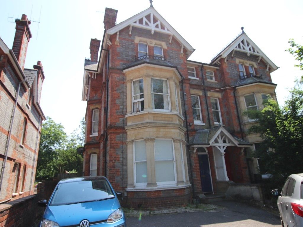 1 bed flat to rent in London Road, Reading RG1, £1,150 pcm