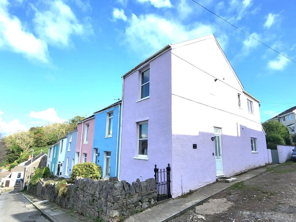 3 bed end terrace house for sale in Tichbourne Street, Mumbles, Swansea SA3, £380,000