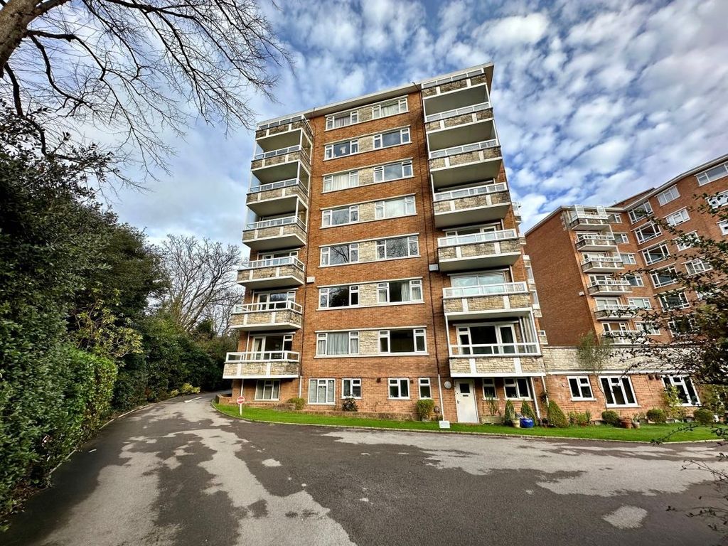 2 bed flat for sale in Flat 30 Mildenhall, 27 West Cliff Road, Bournemouth, Dorset BH4, £165,000