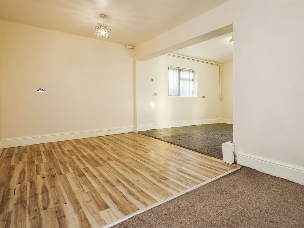 3 bed end terrace house for sale in Homelea Road, Yardley, Birmingham B25, £230,000