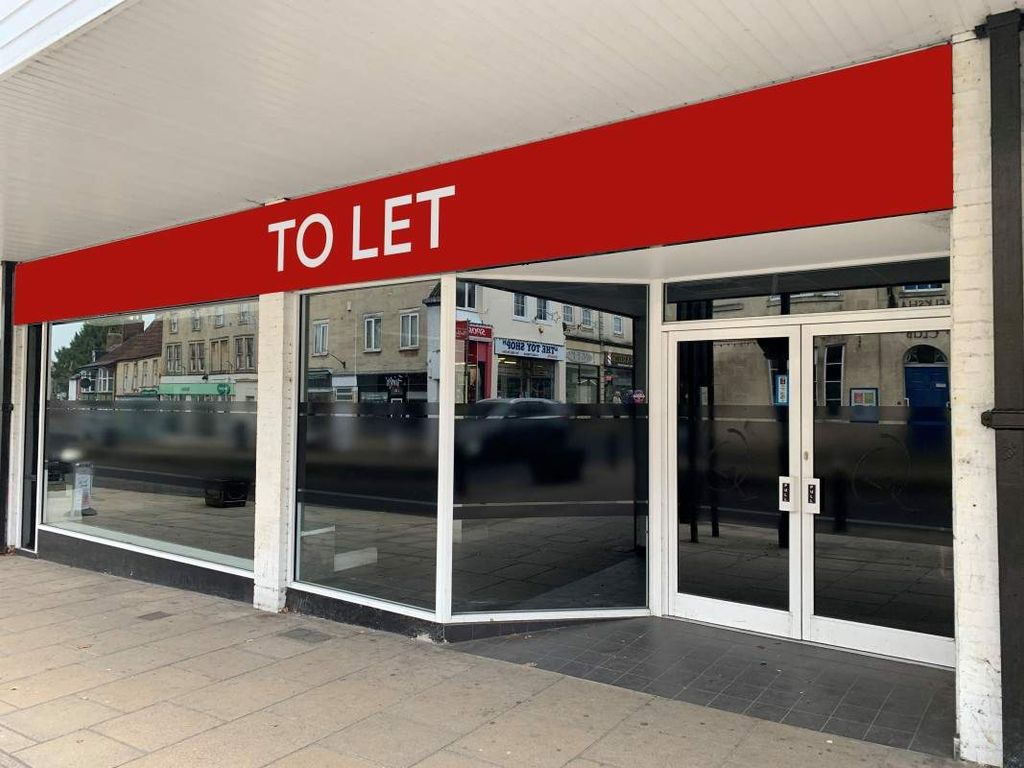 Retail premises to let in Unit 18-20, Bank Street, Melksham SN12, £25,000 pa