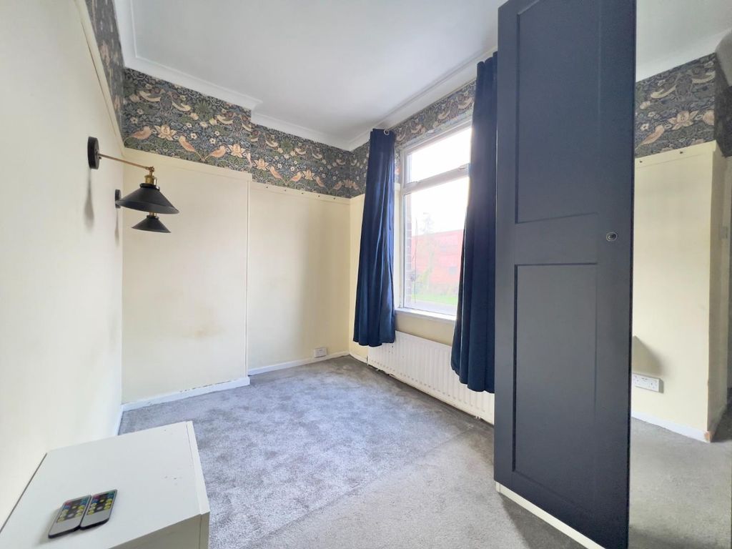 2 bed property for sale in Albion Terrace, Barnsley S70, £90,000