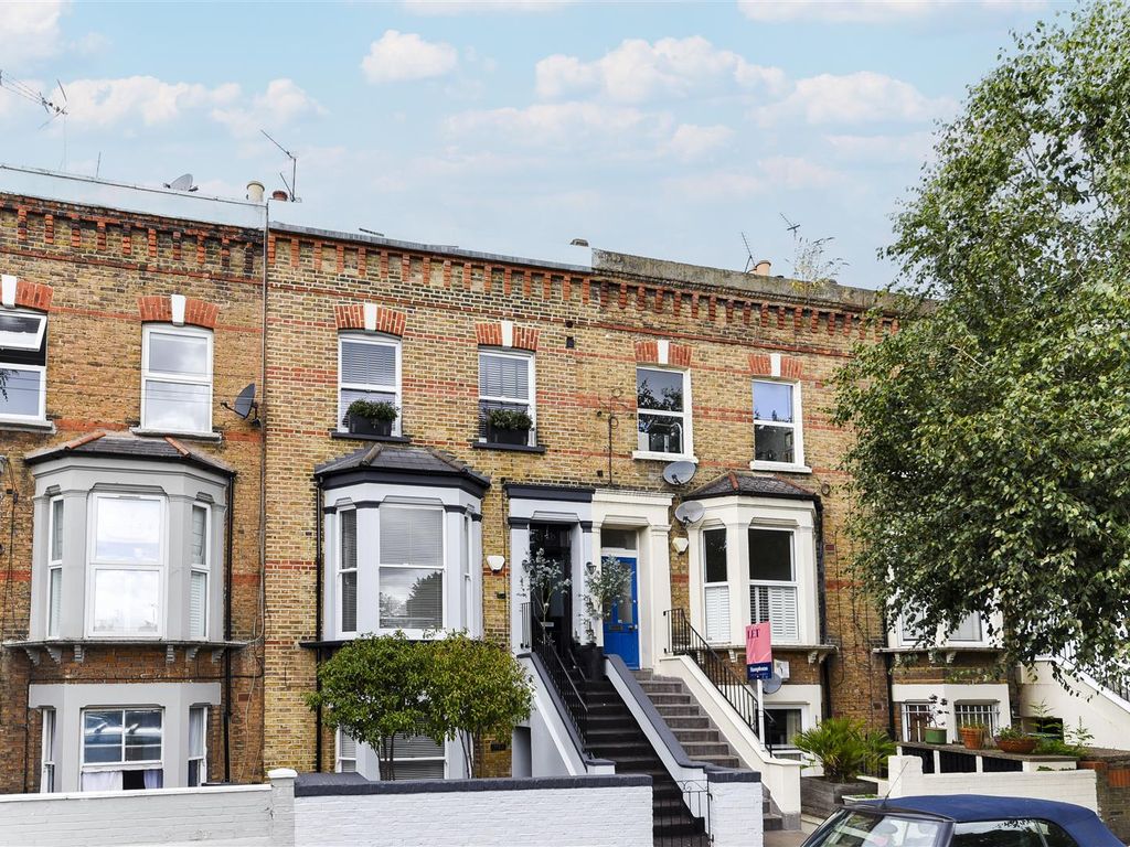 3 bed maisonette for sale in Ashmore Road, London W9, £850,000