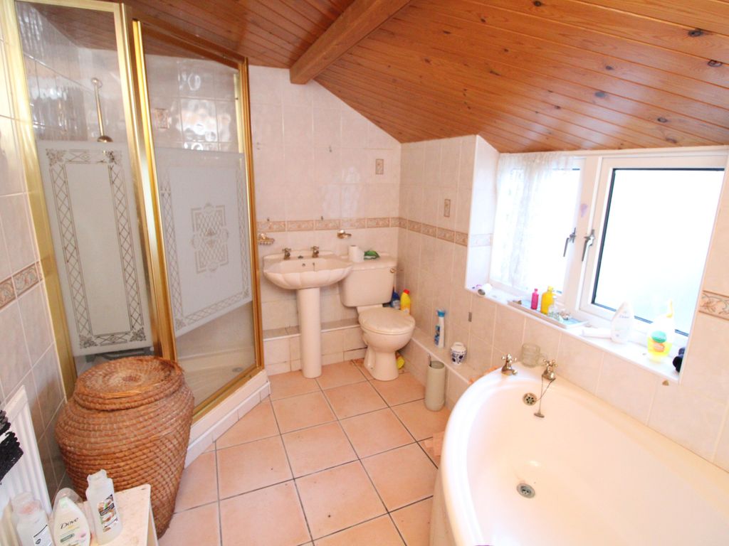 2 bed terraced house for sale in Kinmel Terrace, Rhyl LL18, £90,000