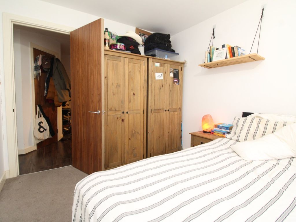 1 bed flat for sale in The Strand, Liverpool, Merseyside L2, £125,000