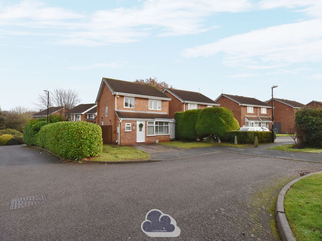 3 bed detached house for sale in Leven Way, Walsgrave, Coventry CV2, £350,000