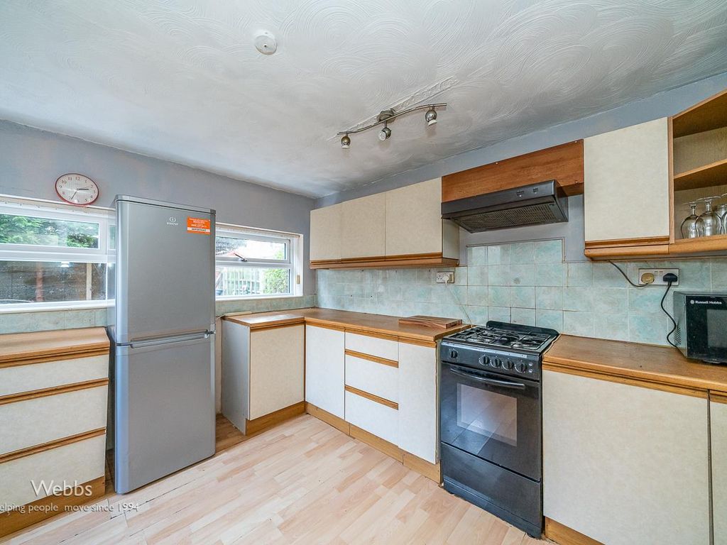 3 bed terraced house for sale in Bloxwich Lane, Walsall WS2, £130,000